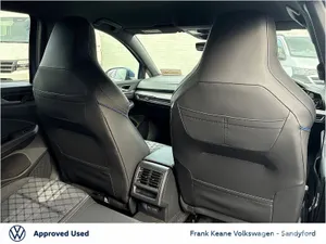 Volkswagen Golf Estate, Petrol, 2026, Blue