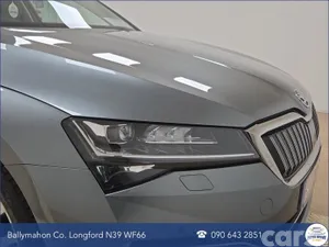 Skoda Superb Hatchback, Petrol Plug-in Hybrid, 2023, Grey