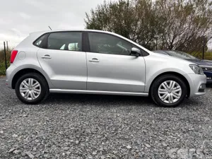 Volkswagen Polo Hatchback, Petrol, 2015, Silver