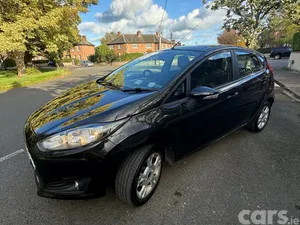 Ford Fiesta Hatchback, Petrol, 2015, Black
