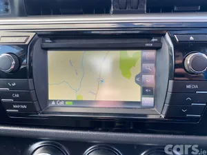 Toyota Corolla Saloon, Diesel, 2016, Beige