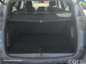 Peugeot 5008 MPV, Diesel, 2023, Blue