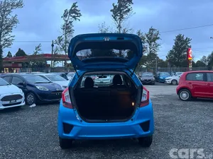 Honda Fit Hatchback, Petrol Hybrid, 2017, Blue