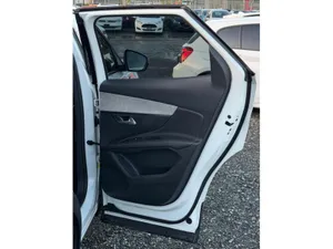 Peugeot 3008 SUV, Diesel, 2017, White