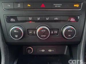 SEAT Ateca Hatchback, Petrol, 2023, Grey