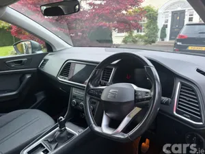 SEAT Ateca Hatchback, Petrol, 2023, Grey