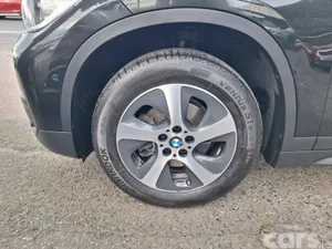 BMW X1 Estate, Petrol, 2019, Black