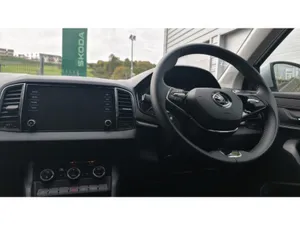 Skoda Karoq SUV, Petrol, 2022, Grey