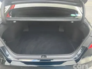 Toyota Camry Saloon, Petrol Hybrid, 2019, Black