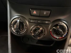 Peugeot 208 Hatchback, Petrol, 2016, Silver