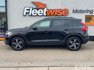 Volvo XC40 SUV, Petrol, 2020, Black