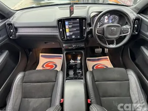 Volvo XC40 SUV, Petrol, 2020, Black