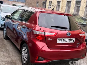 Toyota Vitz Hatchback, Petrol Hybrid, 2018, Red