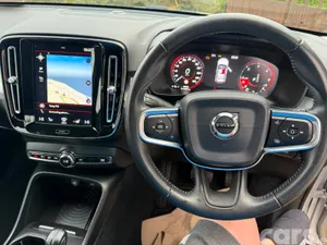 Volvo XC40 SUV, Diesel, 2018, Grey