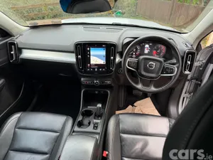Volvo XC40 SUV, Diesel, 2018, Grey
