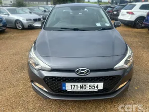 Hyundai i20 Hatchback, Petrol, 2017, Grey