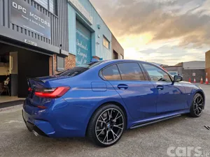BMW 3-Series Saloon, Petrol Hybrid, 2022, Blue