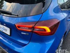 Ford Focus Hatchback, Petrol Hybrid, 2023, Blue