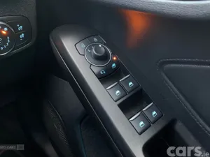 Ford Focus Hatchback, Petrol Hybrid, 2023, Blue