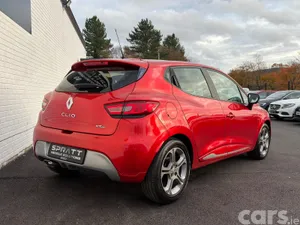 Renault Clio Hatchback, Diesel, 2016, Red