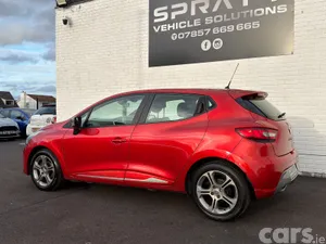 Renault Clio Hatchback, Diesel, 2016, Red