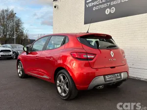 Renault Clio Hatchback, Diesel, 2016, Red