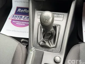Skoda Octavia Saloon, Petrol, 2016, Beige