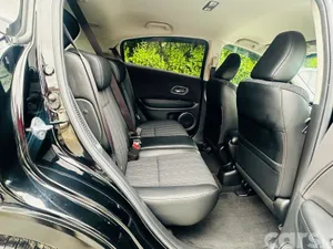 Honda Vezel Estate, Petrol Hybrid, 2018, Black