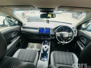 Honda Vezel Estate, Petrol Hybrid, 2018, Black