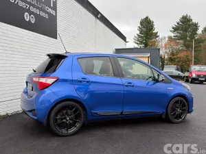 Toyota Yaris Hatchback, Petrol Hybrid, 2020, Blue