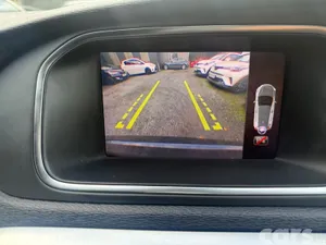 Volvo V40 Hatchback, Diesel, 2019, Blue
