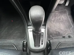 Suzuki Swift Hatchback, Petrol, 2015, Grey