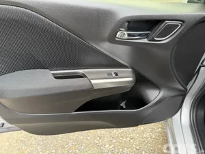 Honda Grace Saloon, Petrol Hybrid, 2018, Silver
