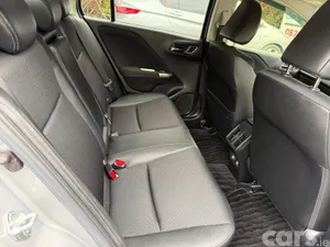 Honda Grace Saloon, Petrol Hybrid, 2018, Silver