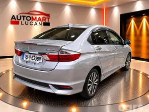 Honda Grace Saloon, Petrol Hybrid, 2018, Silver