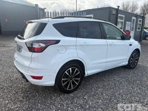 Ford Kuga SUV, Diesel, 2017, White