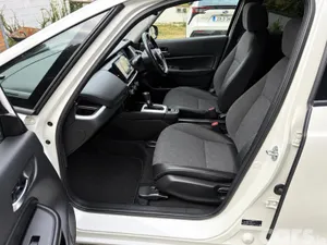 Honda Fit Hatchback, Petrol Hybrid, 2022, White