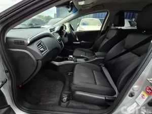 Honda Grace Saloon, Petrol, 2015, Silver