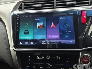 Honda Grace Saloon, Petrol, 2015, Silver