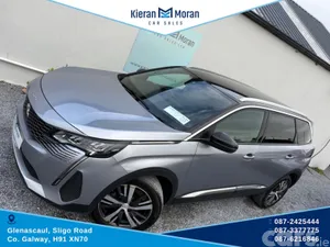 Peugeot 5008 MPV, Diesel, 2024, Grey
