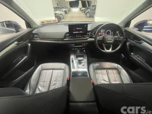 Audi Q5 SUV, Diesel, 2022, Blue