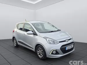 Hyundai i10 Hatchback, Diesel, 2016, Silver