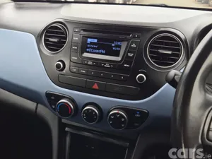 Hyundai i10 Hatchback, Diesel, 2016, Silver