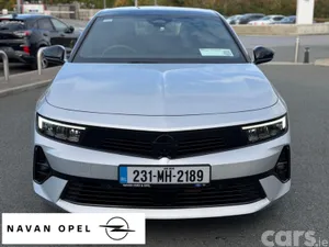 Opel Astra Hatchback, Petrol, 2023, Grey