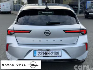 Opel Astra Hatchback, Petrol, 2023, Grey