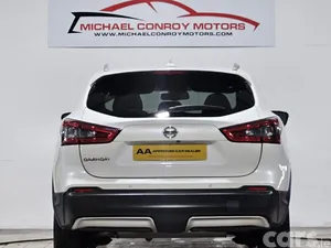 Nissan Qashqai SUV, Diesel, 2017, White