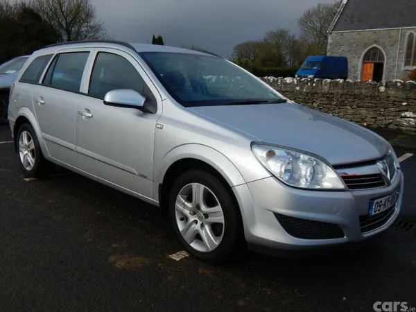 Vauxhall Astra Estate, Diesel, 2009, Silver