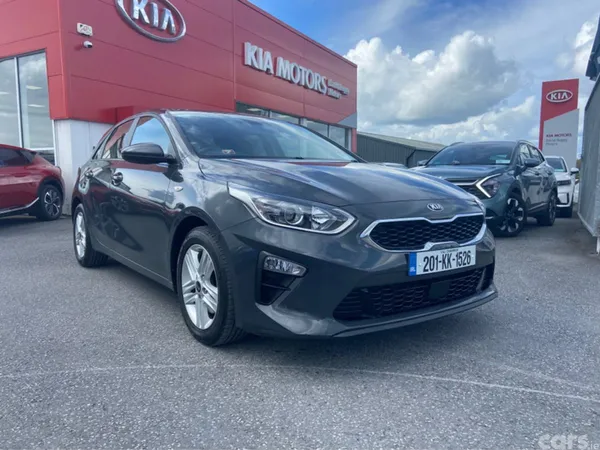 Kia Ceed Hatchback, Petrol, 2020, Grey