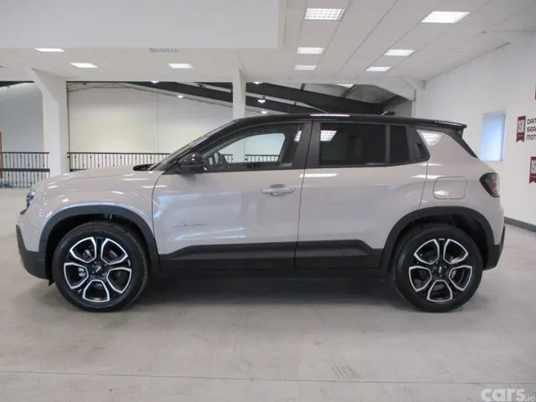 Jeep Avenger SUV, Electric, 2026, Grey