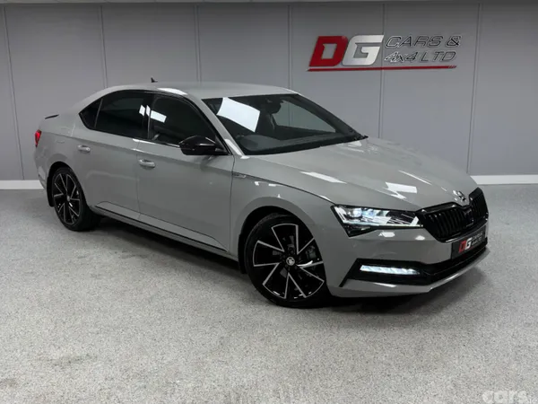 Skoda Superb Hatchback, Diesel, 2019, Grey